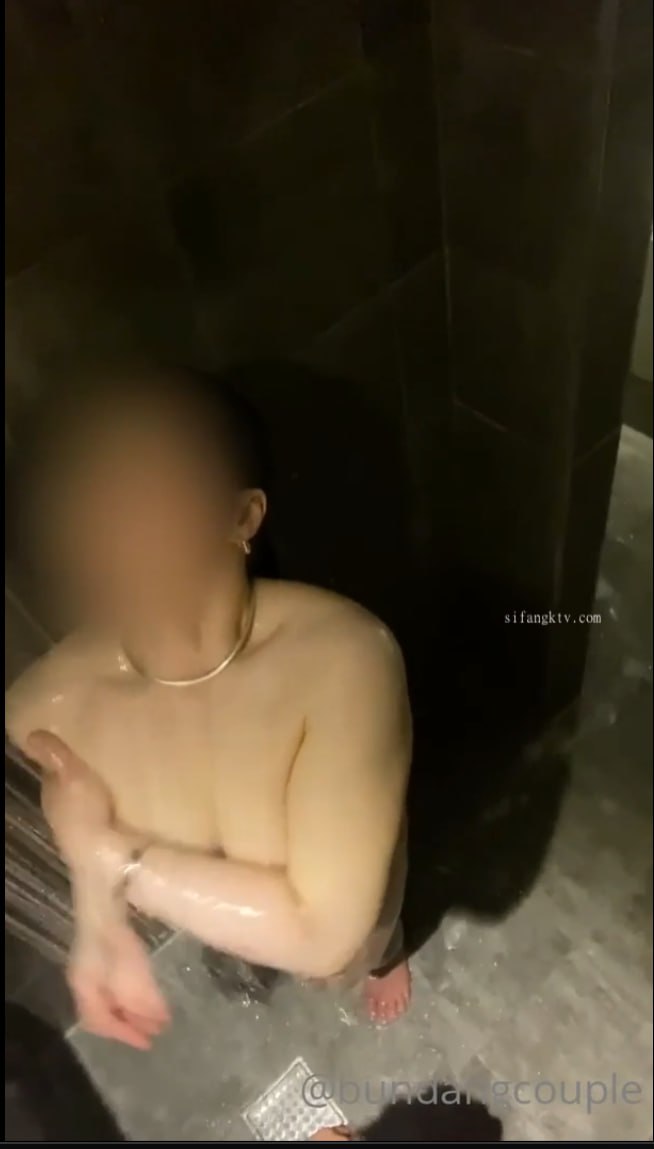 義妹的屁股豐滿又不自覺地誘惑著我！圓井萌華